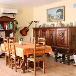 Maison Provencale Calme Et Ensoleillee *