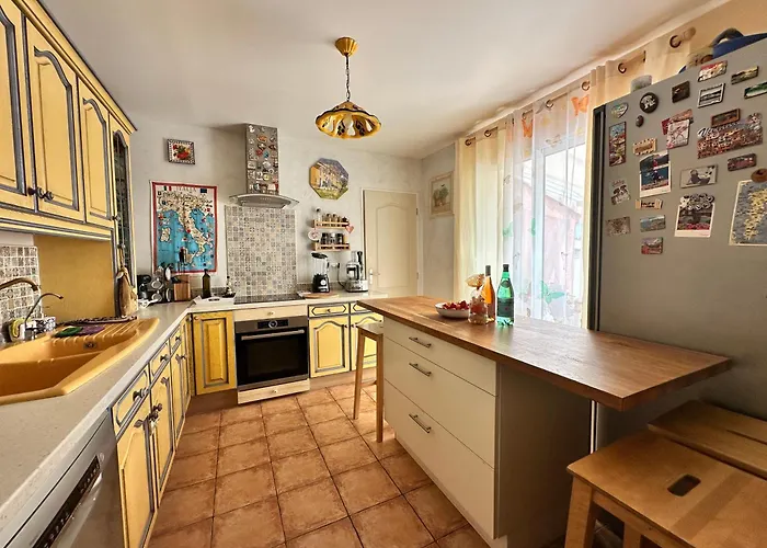 Maison Provencale Calme Et Ensoleillee *